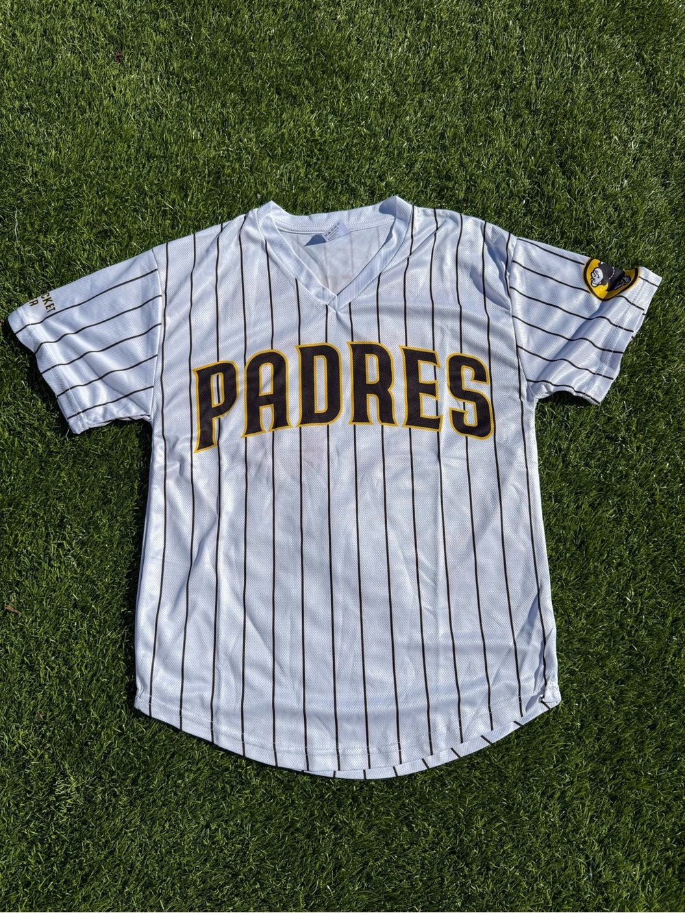 San Diego Padres Friar Faithful jersey with pinstripes, size S
